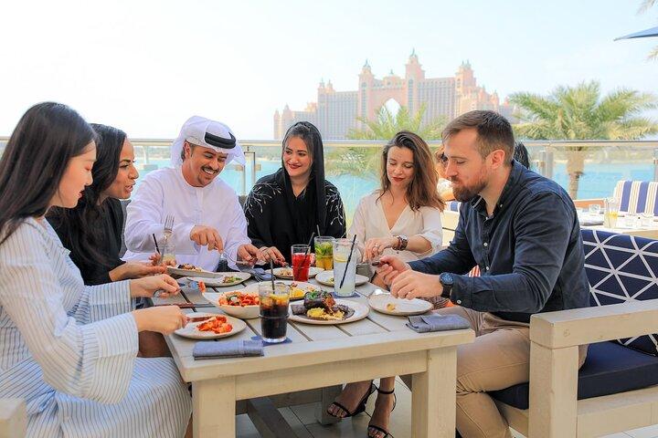Visite gastronomique privée de 3 heures à Dubaï avec dégustations gratuites