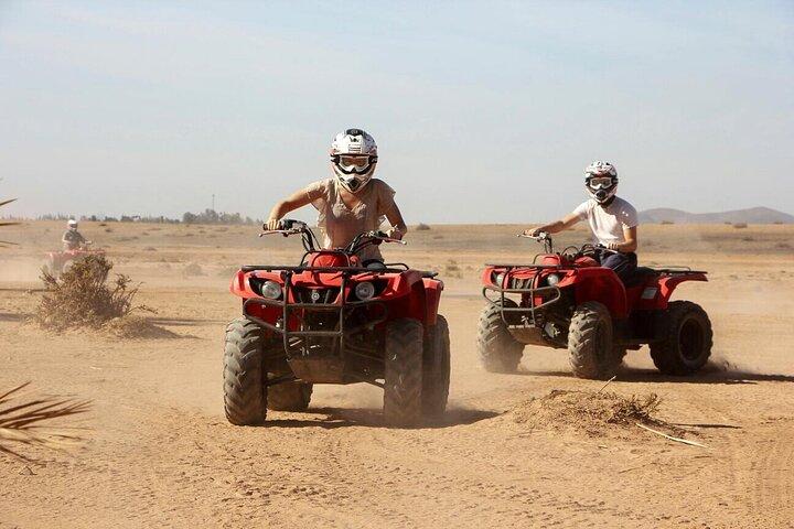 Dubaï : safari dans le désert en soirée avec barbecue
