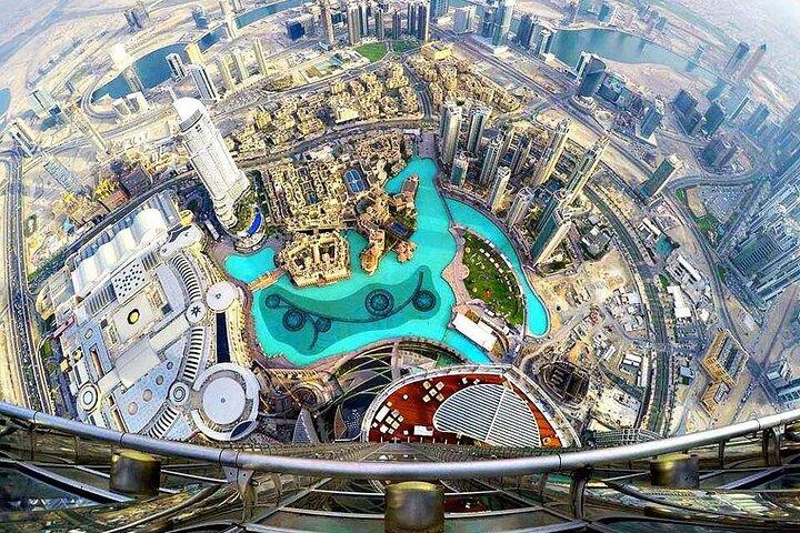 Au sommet du billet d'entrée au Burj Khalifa Dubaï