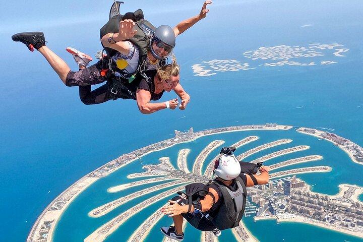 Skydive Over The Palm Dubai – Expérience de saut en tandem