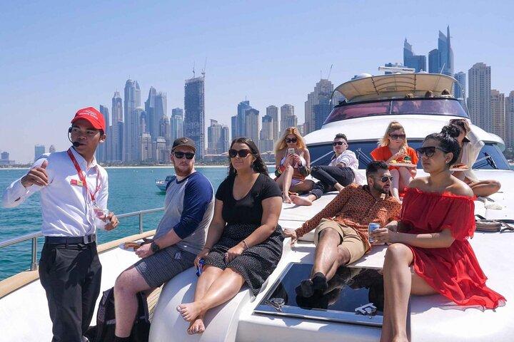 Excursion en yacht de luxe à Dubaï