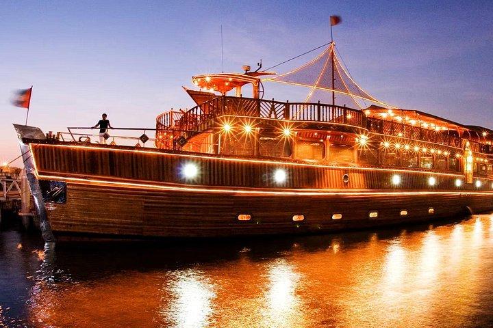 Dîner de croisière en boutre 5 étoiles à Dubaï et soirée avec transfert