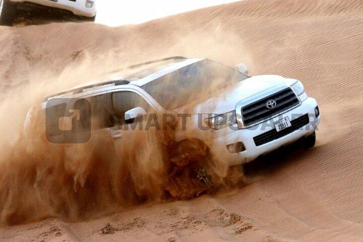 Louez un 4×4 pour Guided Desert Self-Drive