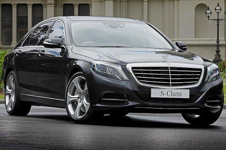 Transfert en voiture de luxe de Sharjah City à Sharjah Airport SHJ