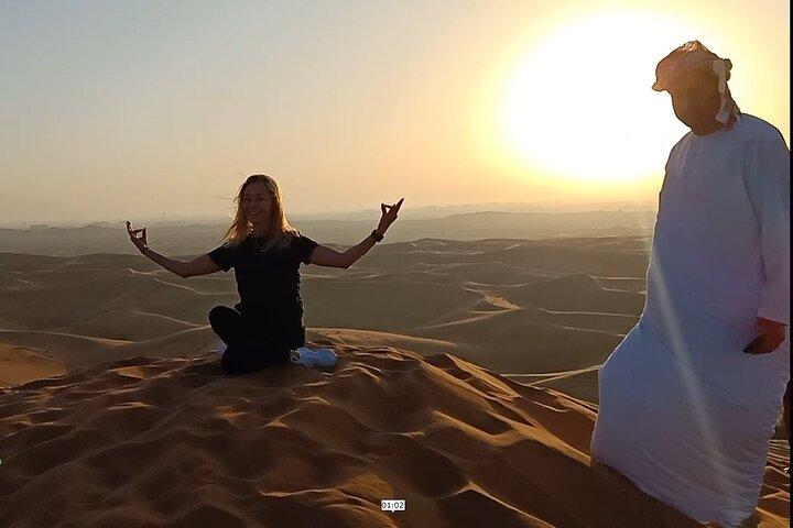 Safari au lever du soleil dans le désert de Dubaï