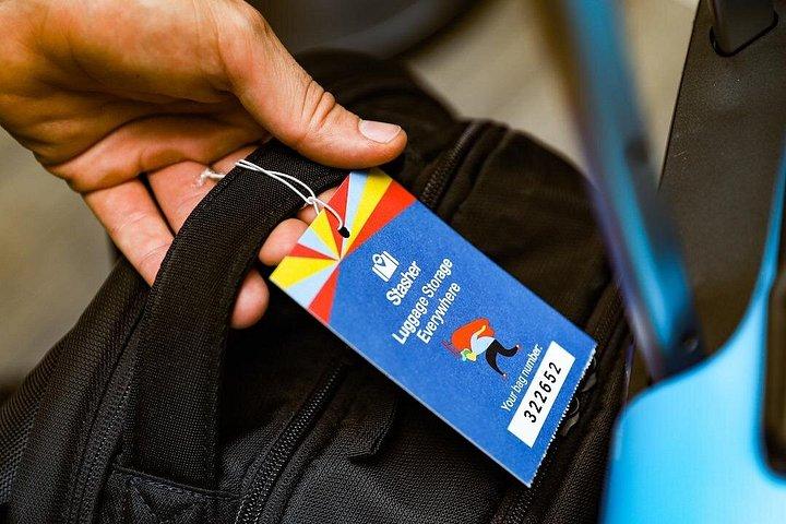 Dubaï : Bagagerie proche d'Al Rigga