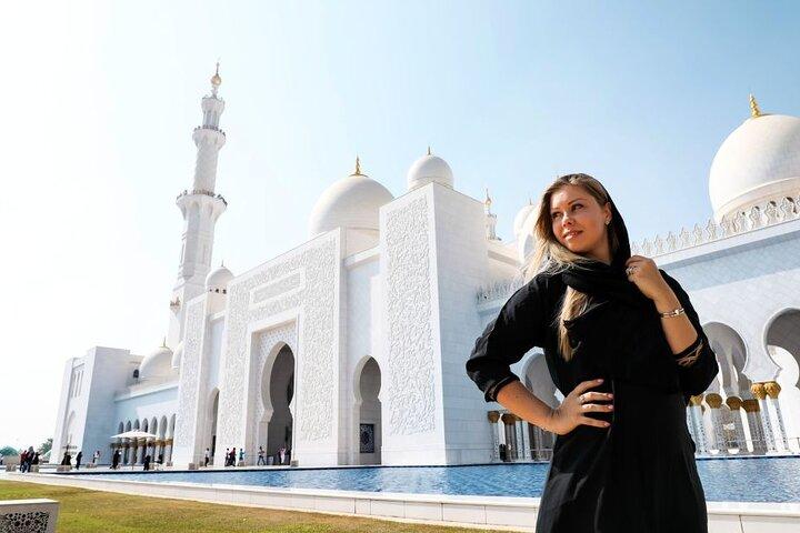 Visitez la grande mosquée Sheikh Zayed d'Abu Dhabi à Dubaï