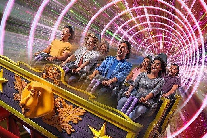 Dubaï : Pick n Drop en véhicule privé pour le parc à thème Motiongates