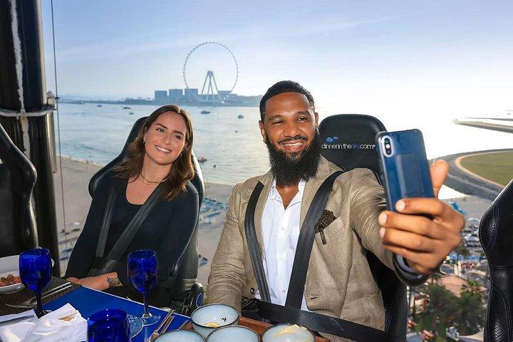 Dinner In The Sky Experience à Dubai Marina