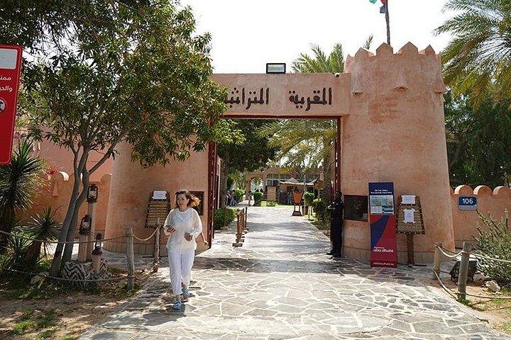 Voyage dans le temps : découverte du riche patrimoine d'Abu Dhabi au Heritage Village