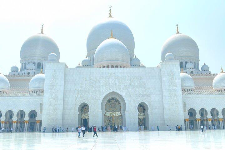 Visite partagée d'une journée complète dans la ville d'Abu Dhabi
