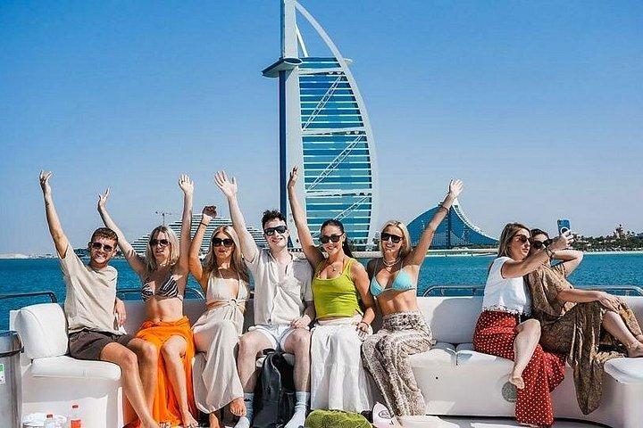 Visite guidée privée de luxe en yacht à Dubaï