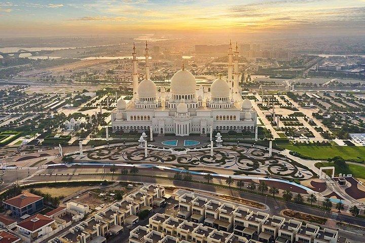 Visite privée d'Abu Dhabi avec la grande mosquée Sheikh Zayed