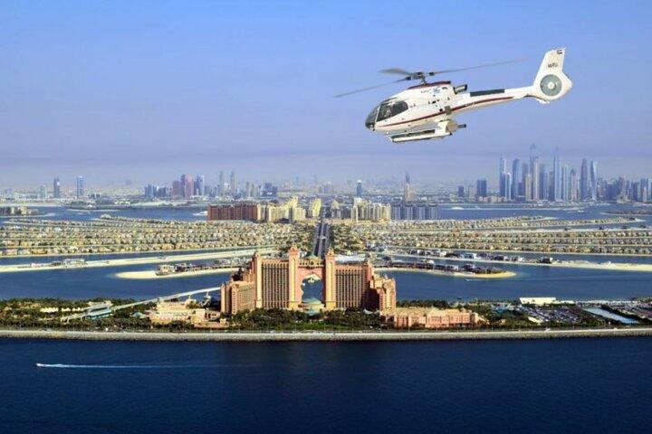 Vol en hélicoptère à Dubaï avec transfert gratuit