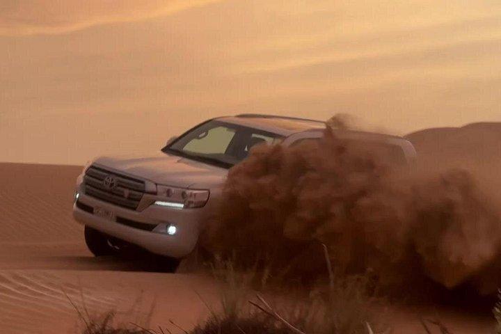 Safari dans le désert Dubaï avec spectacles vivants, Dune Bashing et bien plus encore