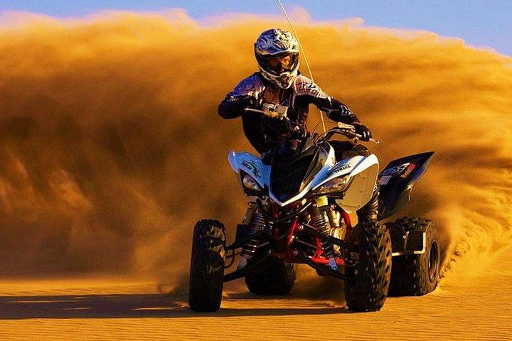 Aventure en Raptor 700cc dans le désert de Dubaï