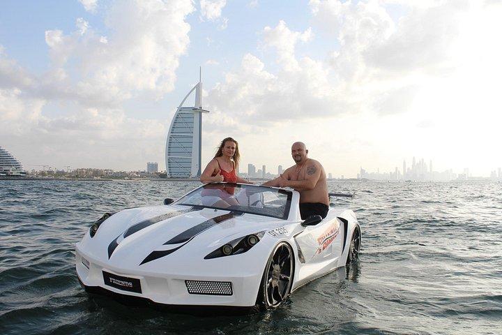 Dubaï : 30 minutes de sensations fortes en Jet Car, avec prise en charge et retour