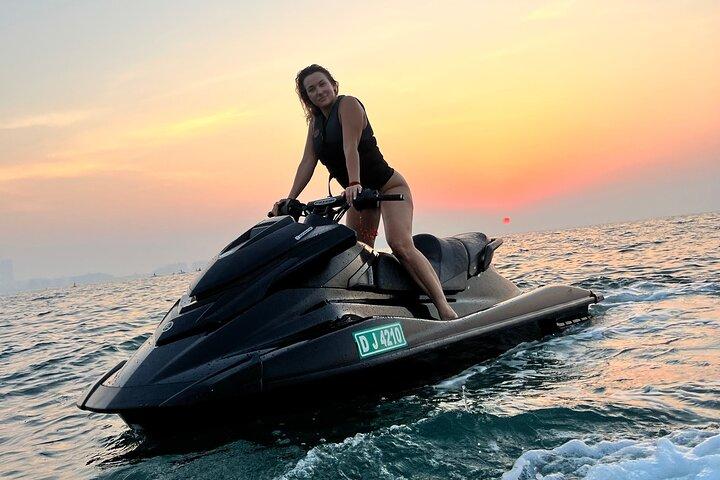 Sunset Jet Ski Splash & Sip - Dubaï