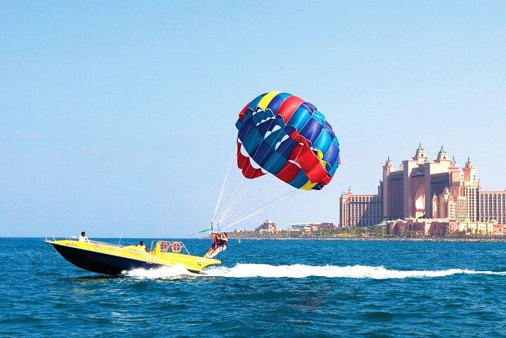 Expérience de parachute ascensionnel à Dubai Marina