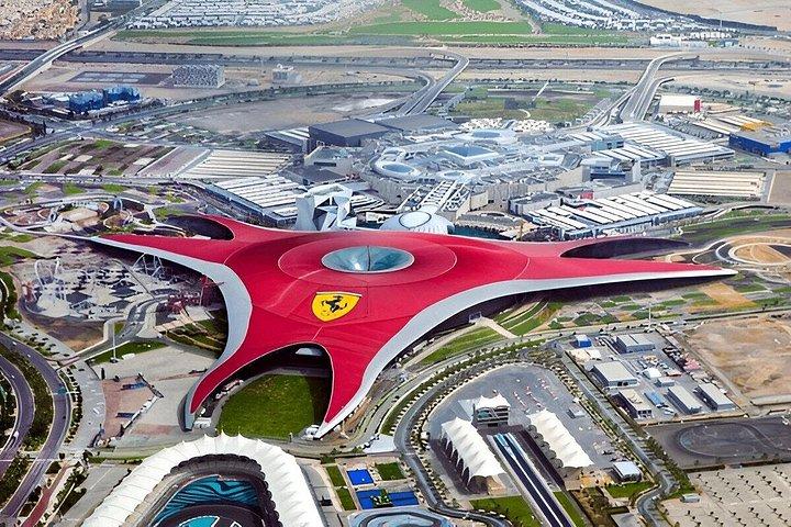 Tour d'Abou Dabi avec billets Ferrari World Entry