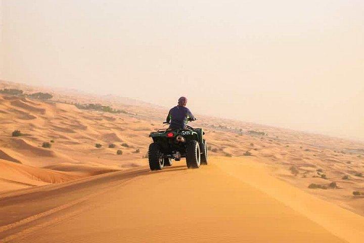 Safari Premium dans le désert de Dubaï avec Quad Bike et Bashing des dunes