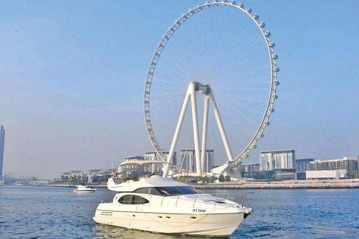 Visite en yacht privé de la marina de Dubaï avec prise en charge et retour