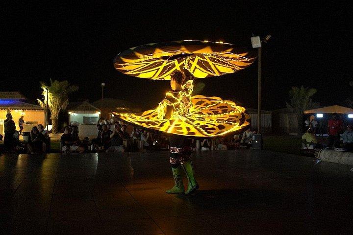 Tanoura show