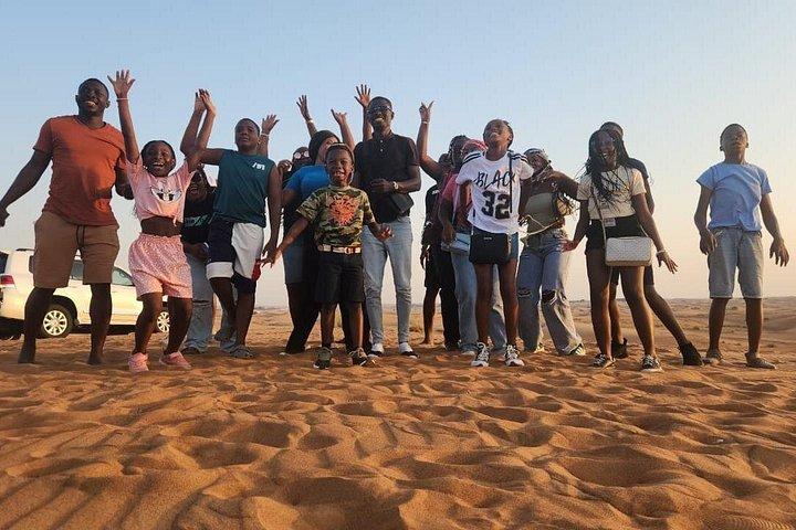 Safari dans le désert Aventure de Dune Bashing, promenade à dos de chameau et spectacles vivants