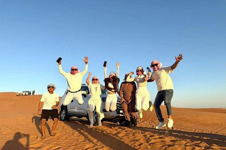 5 jours et 4 nuits dans les majestueuses villes de Dubaï et d'Abou Dhabi