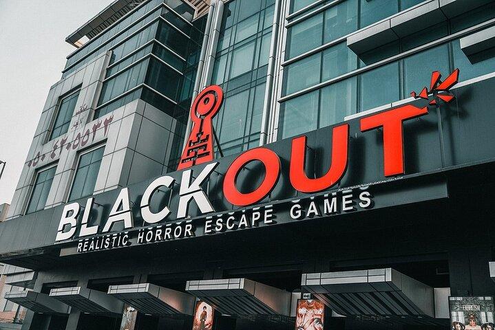 BlackOut Realistic Horror et jeux d'évasion avec transferts