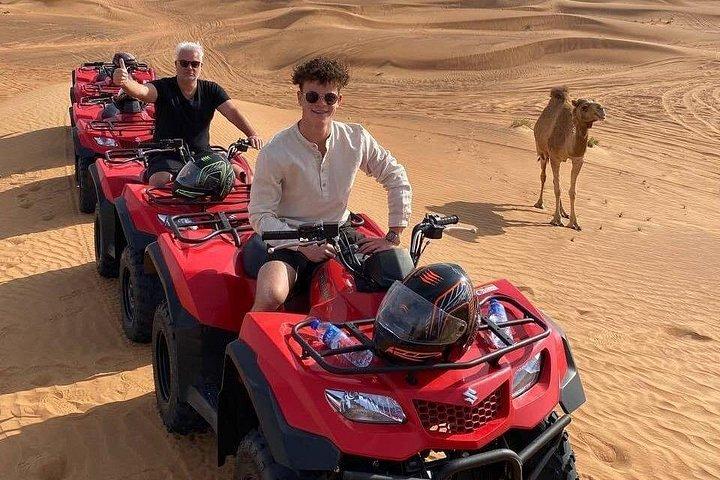Dubai Dunes Trio: Buggies, chameaux et planche à sable