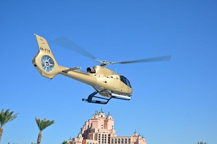 Atlantis Helicopter Tour & Dubai Marina Dhow Cruise Dinner Combo