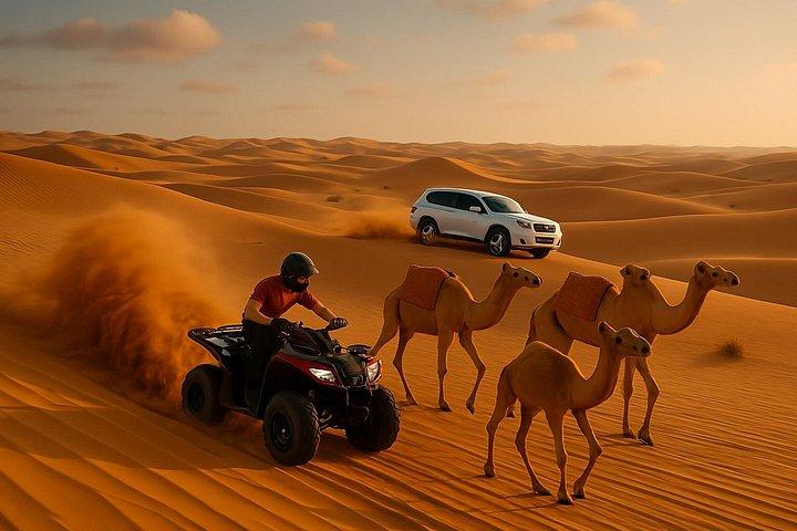 Safari au coucher du soleil dans le désert des dunes rouges de Dubaï avec barbecue et quad