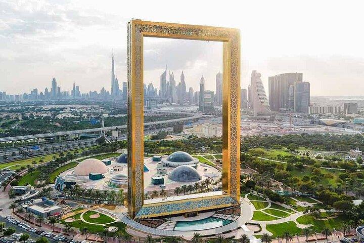 Billets d'entrée au cadre Dubaï avec services de transport optionnels
