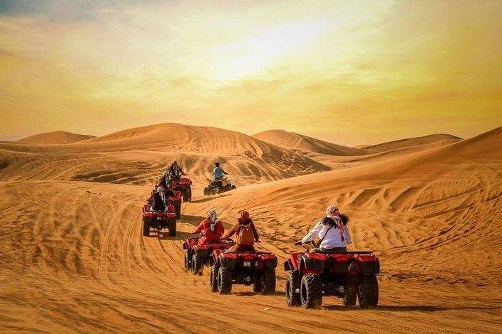 Safari privé dans les dunes rouges avec dîner barbecue et balade à dos de chameau