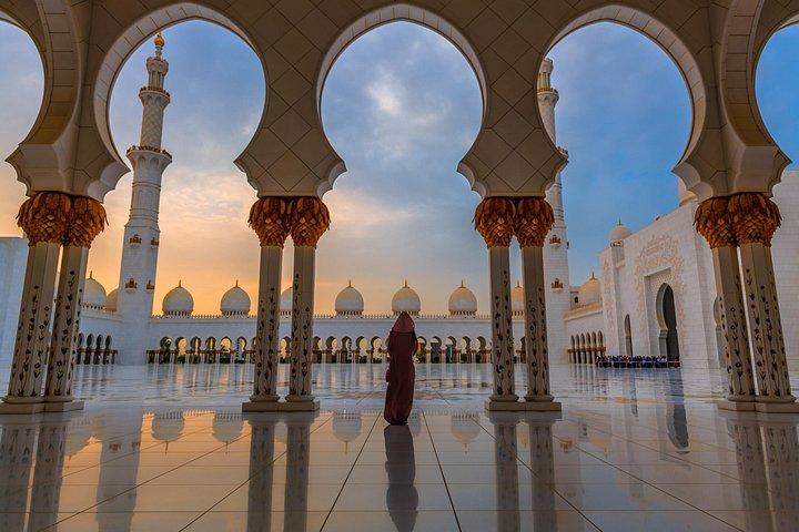 Excursion privée de luxe à Abu Dhabi avec grande mosquée et déjeuner
