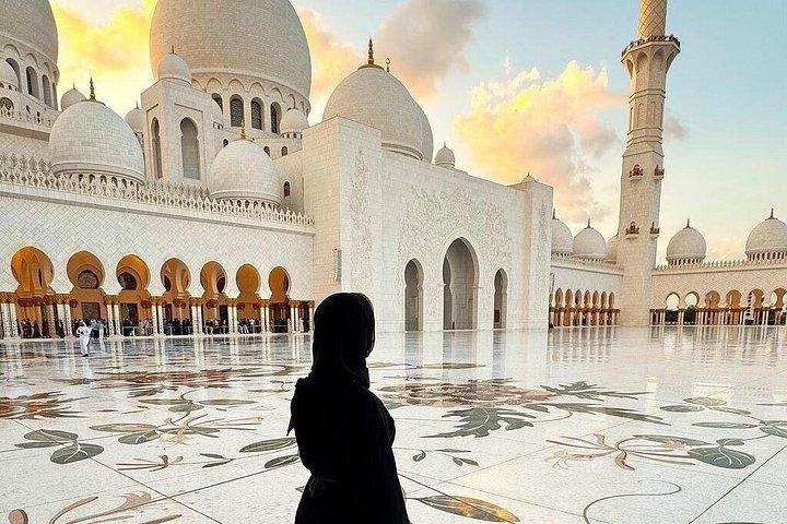 Visite privée de la ville d'Abu Dhabi avec prise en charge depuis Dubaï ou Abu Dhabi