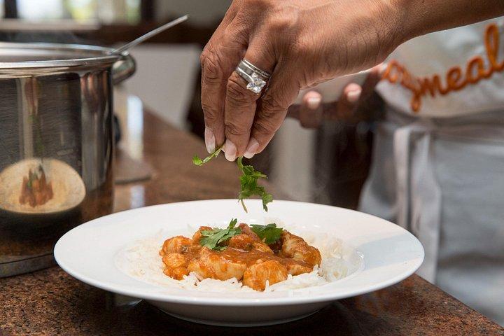 Apprendre la cuisine traditionnelle du Pendjab (Inclut 4 - repas de cours)
