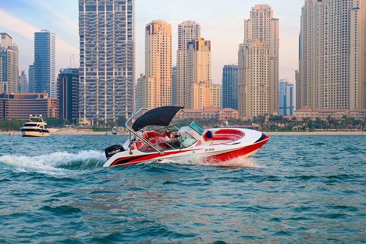Dubaï : Excursion en bateau privé - JBR/Burj Al Arab/Atlantis options