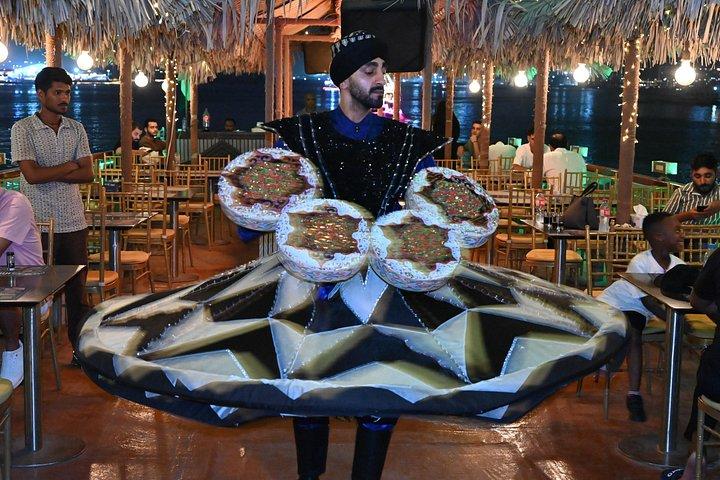 Tanura show
