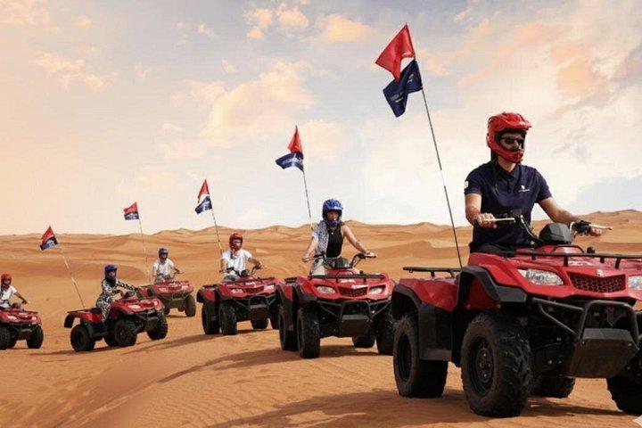 VIP Desert Safari Camel Ride Live Shows & BBQ Dîner avec ramassage