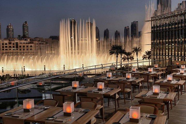 Cuisine méditerranéenne de luxe à l'hôtel Armani à Burj Khalifa
