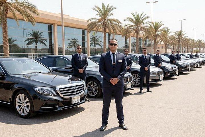 Chauffer privée de luxe avec voiture à louer à Dubaï