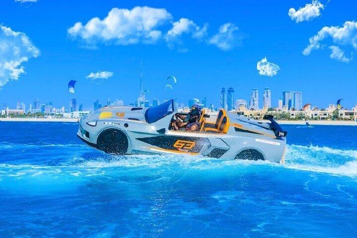 Voiture Jet Premium Dubaï Expérience rapide et futuriste