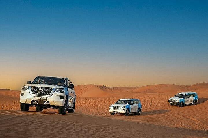 Safari dans le désert à Dubaï en quad et dîner barbecue