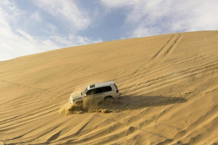 Safari dans le désert en soirée à Dubaï avec Dune Bashing et dîner barbecue
