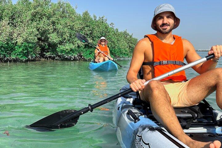 Kayak à Abu Dhabi : Canaux de Raha OU Mangroves près de l'île Yas