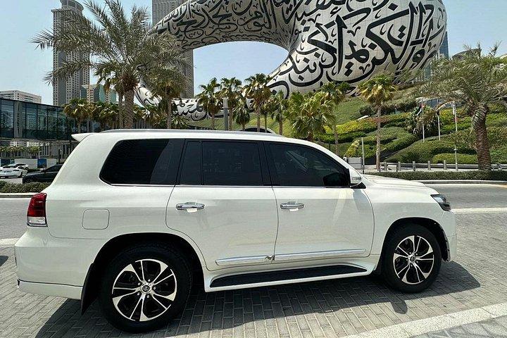 Dubaï Croiseur terrestre privé avec chauffeur
