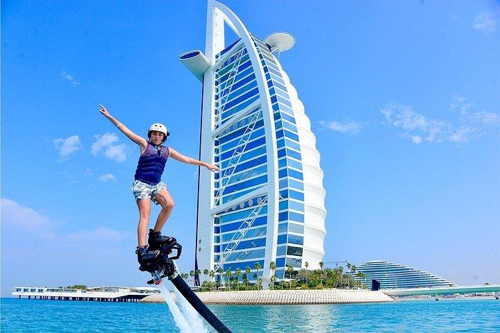 Expérience de Flyboarding à Dubaï avec Transferts Facultatifs à l'Hôtel