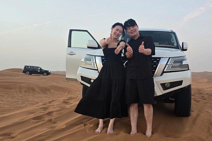 Safari privé dans les dunes de Dubaï avec dîner barbecue et spectacles en direct